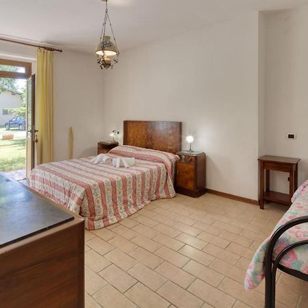 Agriturismo Casella Del Piano Губбио Экстерьер фото