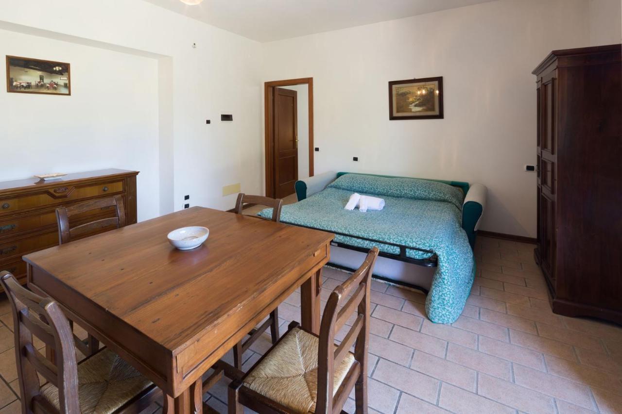 Agriturismo Casella Del Piano Губбио Экстерьер фото
